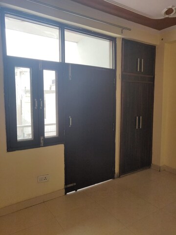 Room in 1 BHK Builder Floor at Chattarpur – for Rent