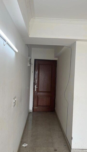 Building Lobby in 3 BHK Apartment at M3M Woodshire, Sector 107 – for Rent