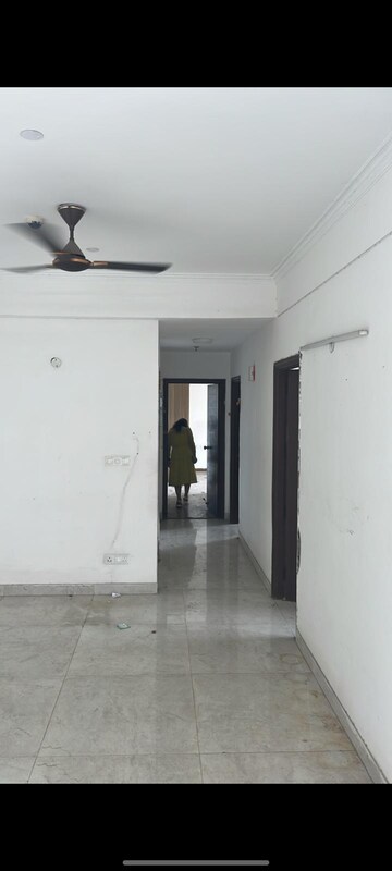 Building Lobby in 3 BHK Apartment at M3M Woodshire, Sector 107 – for Rent