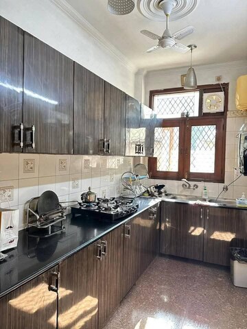 Kitchen in 3 BHK Builder Floor at DLF Atria, Dlf Phase ii – for Rent