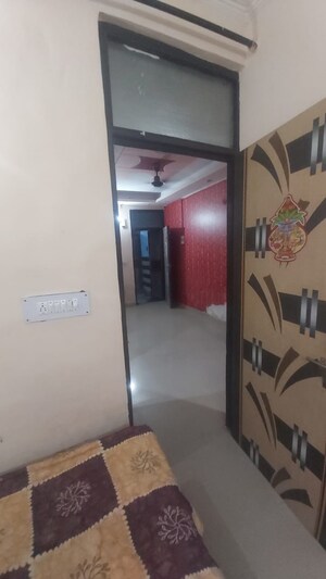 Room in 2.5 BHK Builder Floor at Mayur Vihar – for Sale