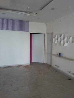 Room in 6 BHK Villa at Ansal Sushant Golf city, Sushant Golf City – for Sale