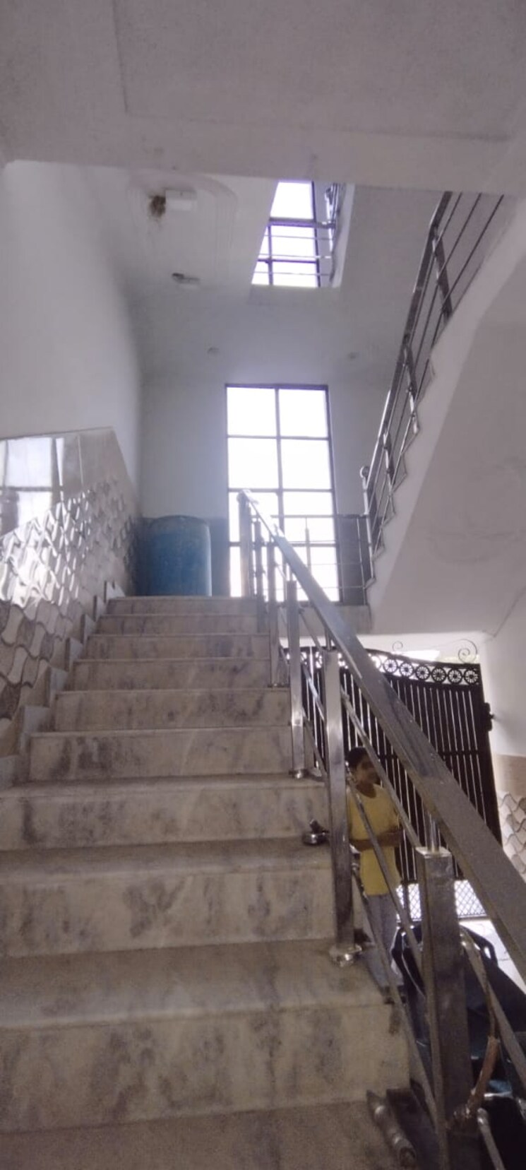 undefined, bharat-city 3 Bedroom 120 Sq.Yd. Builder Floor In Duhai Ghaziabad 8959148