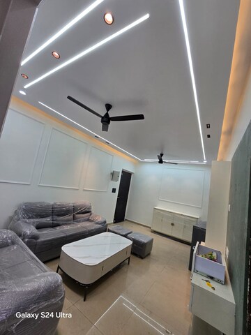 Team Area in 2 BHK Apartment at Land Craft Golf Links Apartment Phase 2, Pandav Nagar – for Sale