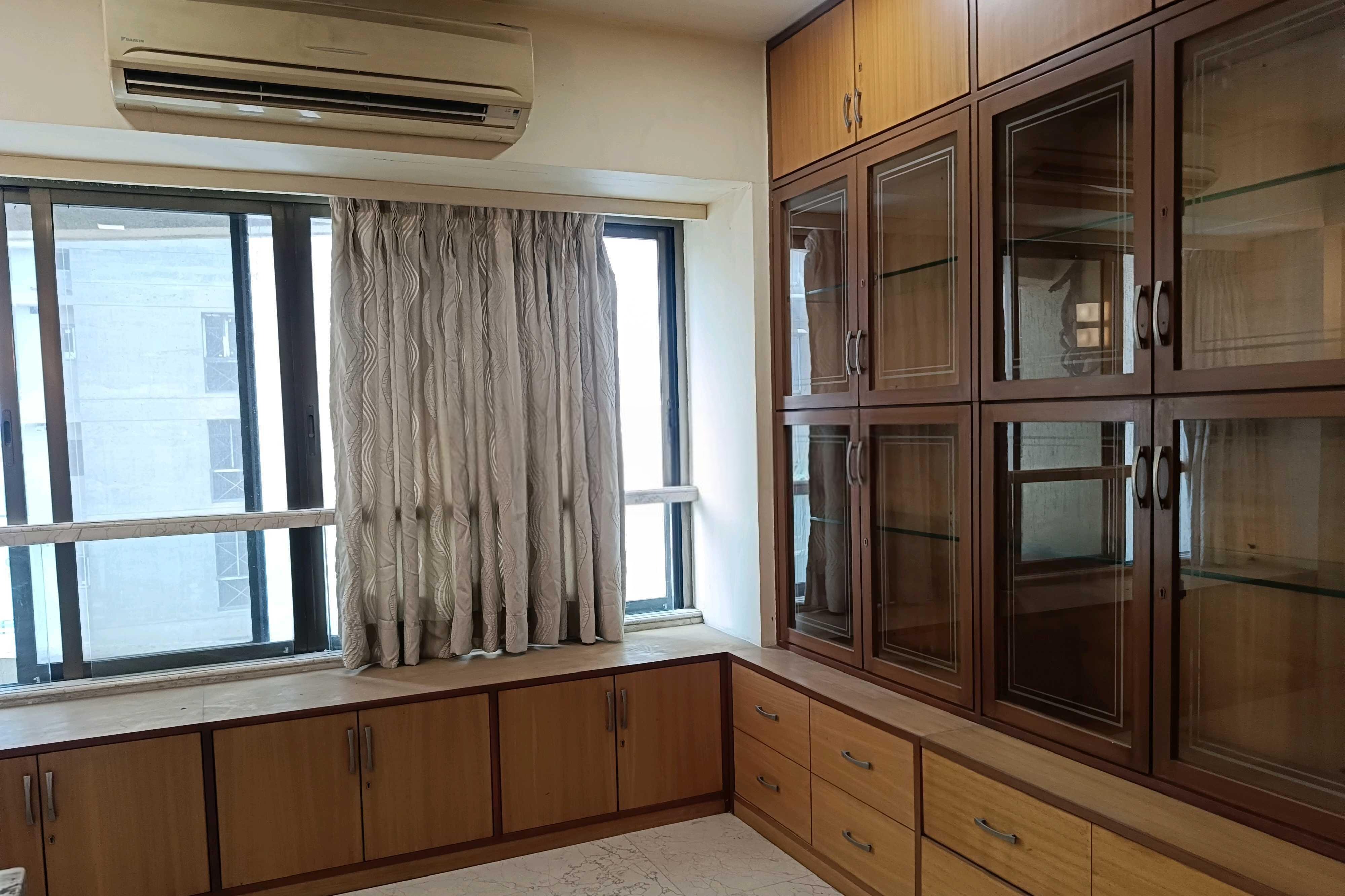 3 BHK + Servant Room,Study Room Apartment For Rent in  Mahindra Belvedere Court