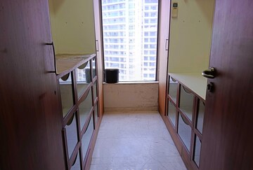 Staircase in 3 BHK Apartment at Mahalaxmi – for Rent