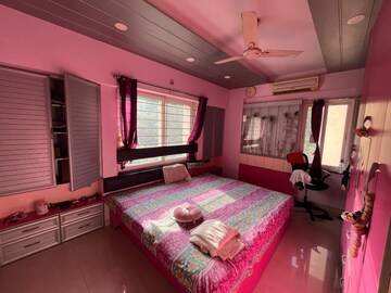 Bedroom in 3.5 BHK Apartment at Sigma One Grand Stand, Kothrud – for Sale