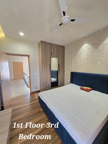 Bedroom in 5 BHK Villa at Aerocity – for Sale