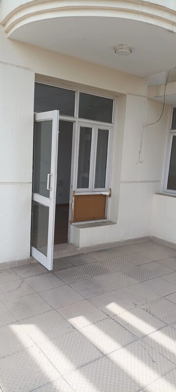 Terrace in 4 BHK Penthouse at Purvanchal Silver City II, Pi Greater Noida – for Sale