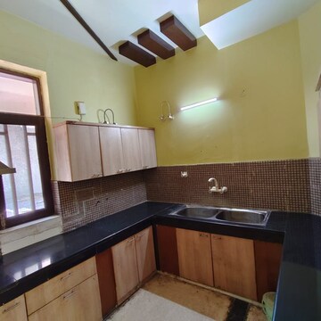 Kitchen in 2 BHK Villa at Kendriya Vihar Noida, Kendriya Vihar – for Rent