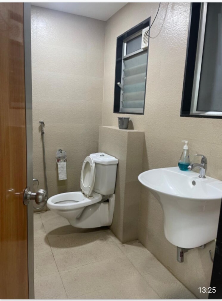 Bathroom, shelton-cubix Commercial Office Space 1600 Sq.Ft. In Cbd Belapur Sector 15 Navi Mumbai 8959233