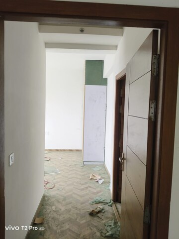 Building Lobby in 3 BHK Apartment at Tulip Yellow, Sector 69 – for Rent