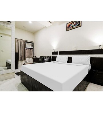 Team Area in  Pg at Sector 46 – for Rent