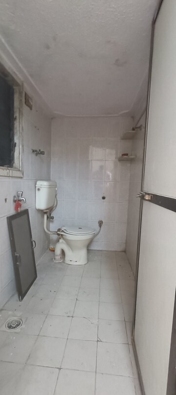 Attached Bathroom in 2 BHK Apartment at Rashmi Tanmay, Mira Road – for Rent