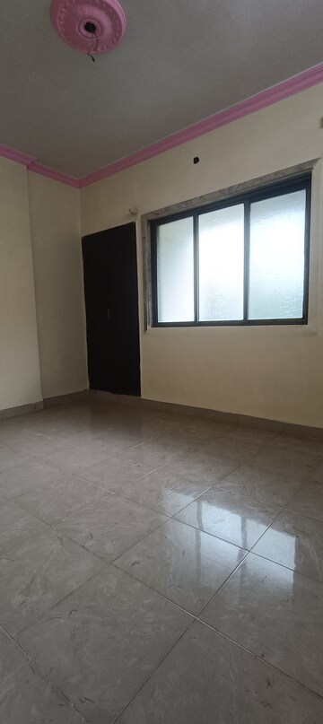 Room in 2 BHK Apartment at Rashmi Tanmay, Mira Road – for Rent