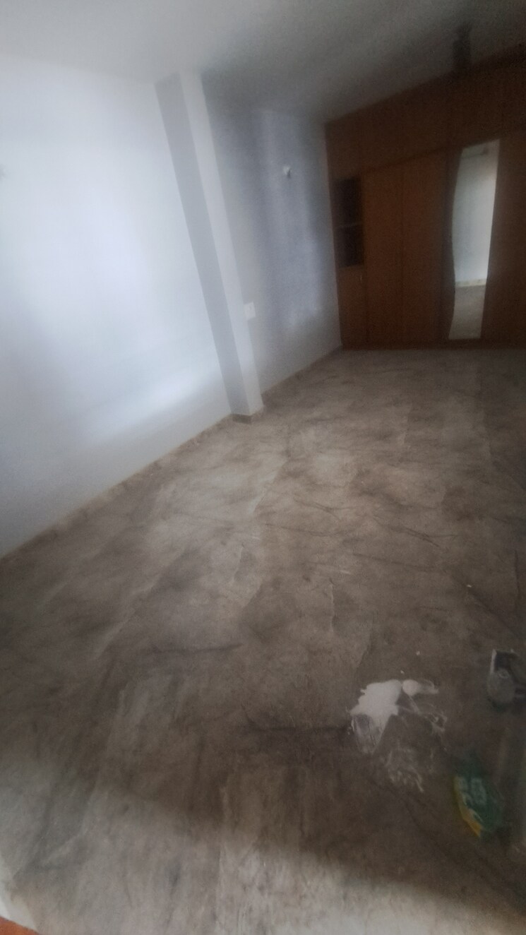 Room, royal-hites 3 Bedroom 2000 Sq.Ft. Apartment In Bennigana Halli Bangalore 8959334