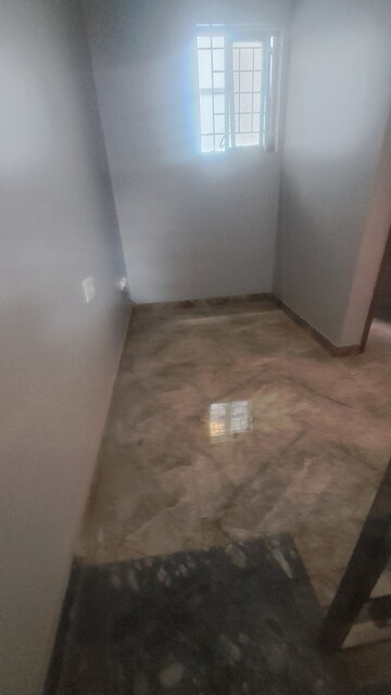 Room in 3 BHK Apartment at Royal Hites, Bennigana Halli – for Rent