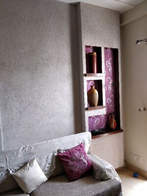 Furnished Amenities in 4 BHK Apartment at Mahagun Moderne, Sector 78 – for Sale