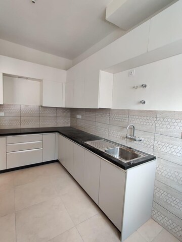 Kitchen in 3 BHK Apartment at Prestige Finsbury Park Hyde, Bagaluru – for Rent