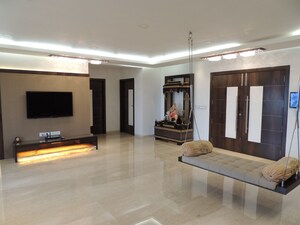 Living Room in 4 BHK Apartment at Moraj Palm Paradise, Sanpada – for Sale