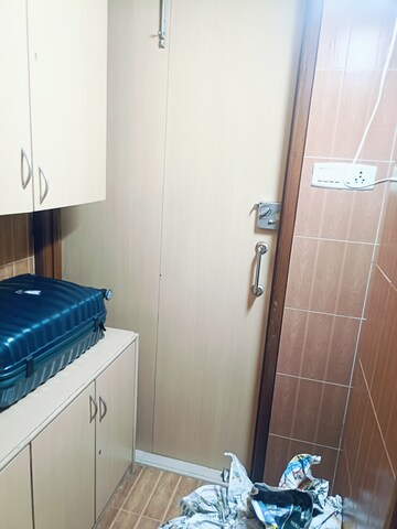 Furnished Amenities in 4 BHK Apartment at Rustomjee 9 JVPD, Juhu – for Sale