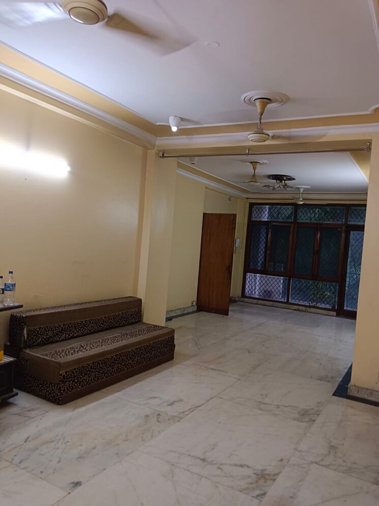 Living Room, lajpat nagar 4 2 Bedroom 1500 Sq.Ft. Builder Floor In Lajpat Nagar 4 Delhi 8959411