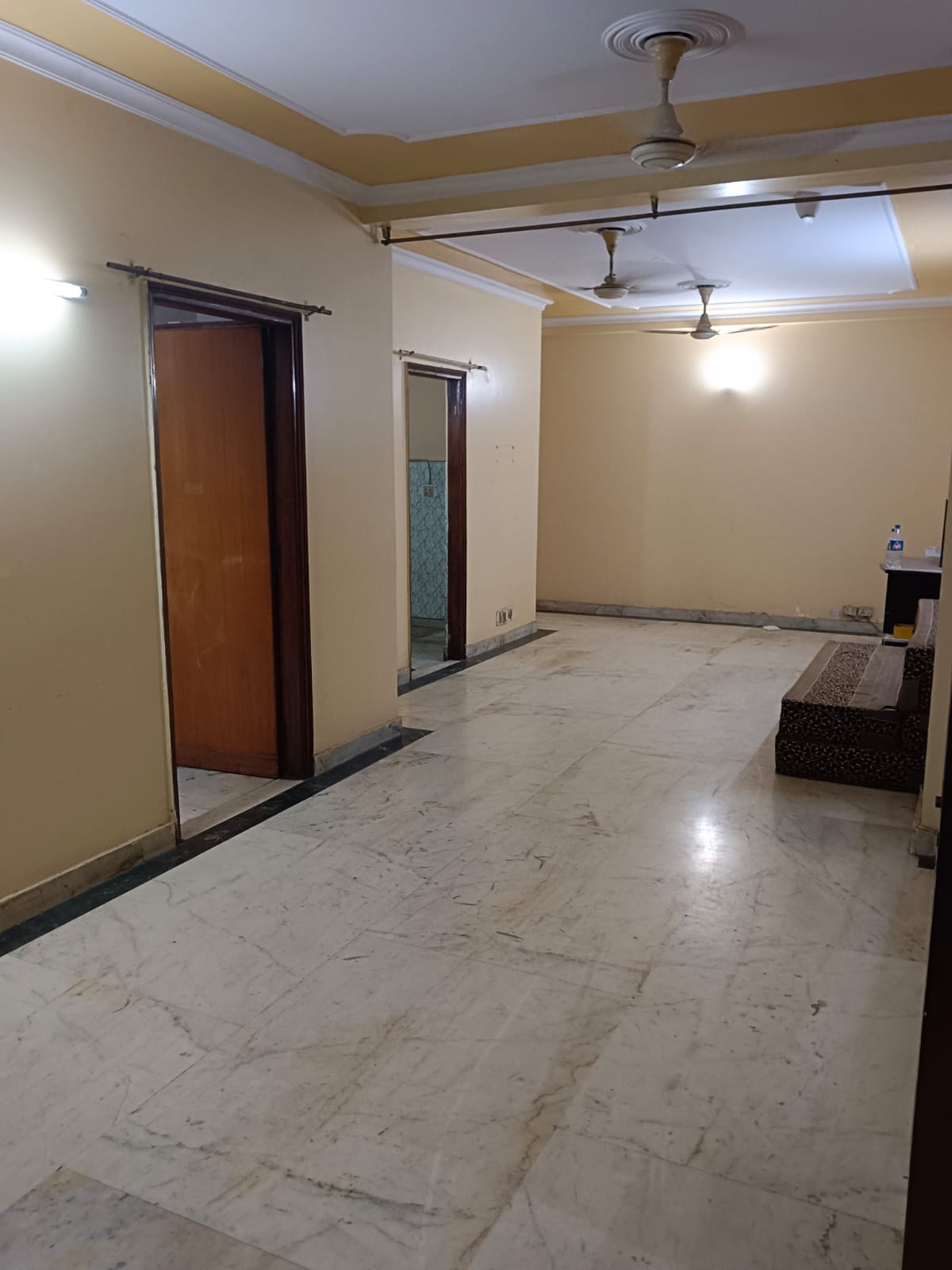 2 BHK Builder Floor For Rent in Lajpat Nagar