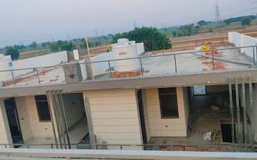 Plot For Sale in Modipuram