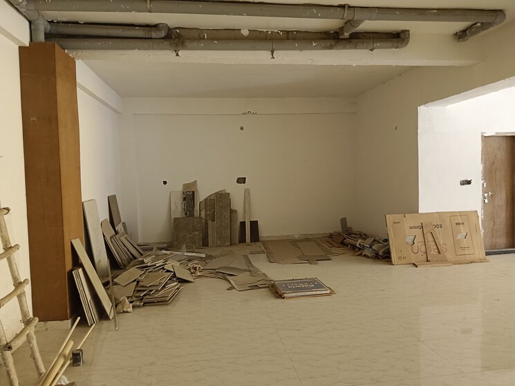 Bedroom, aliganj Commercial Showroom 2000 Sq.Ft. In Aliganj Lucknow 8959439