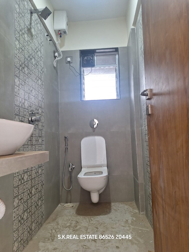 Bathroom, omkar-signet 1 Bedroom 570 Sq.Ft. Apartment In Malad East Mumbai 8959469