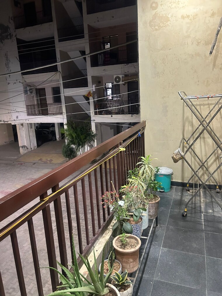 Balcony, ambala highway 2 Bedroom 900 Sq.Ft. Builder Floor In Ambala Highway Zirakpur 8959515