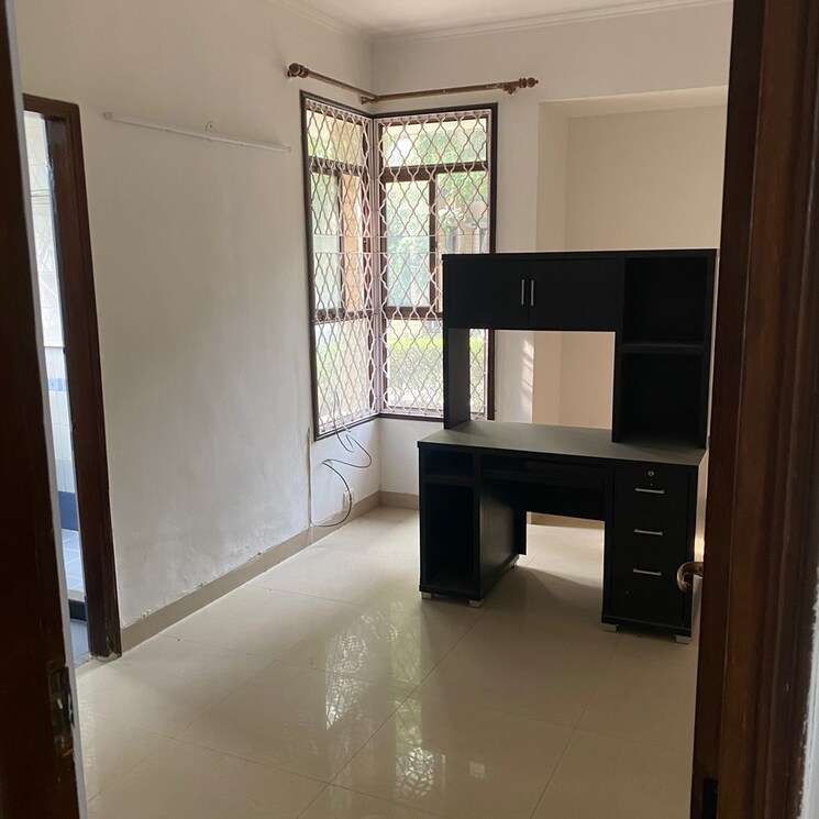 Room, nkv-golden-avenue 3.5 Bedroom 1300 Sq.Ft. Builder Floor In Sohna Sector 33 Gurgaon 8959538