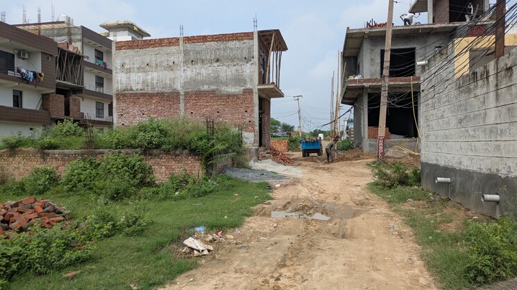 undefined, sector 142  100 Sq.Yd. Plot In Sector 142 Noida 8959534