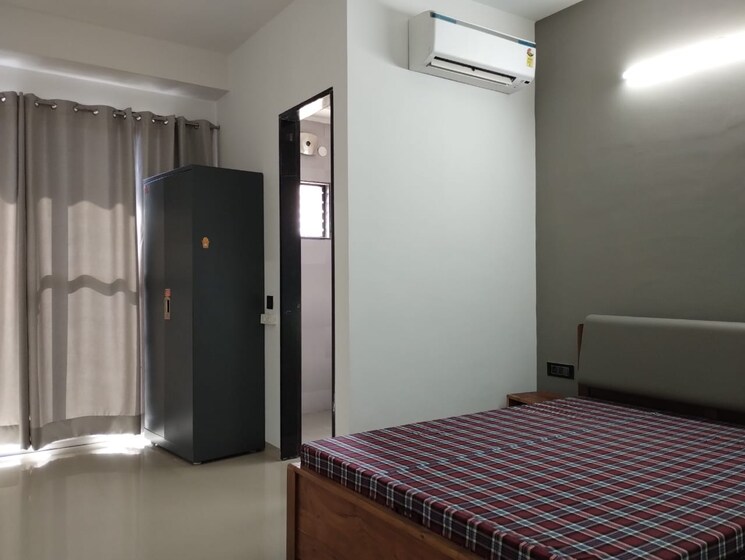 Room, om-tower 1 Bedroom 700 Sq.Ft. Builder Floor In Dlf City Phase 3 Gurgaon 8959568