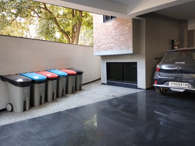  Parking, om-tower 1 Bedroom 700 Sq.Ft. Builder Floor In Dlf City Phase 3 Gurgaon 8959568