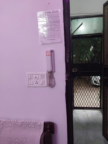 Furnished Amenities in  Pg at Sector 8 Dwarka – for Rent