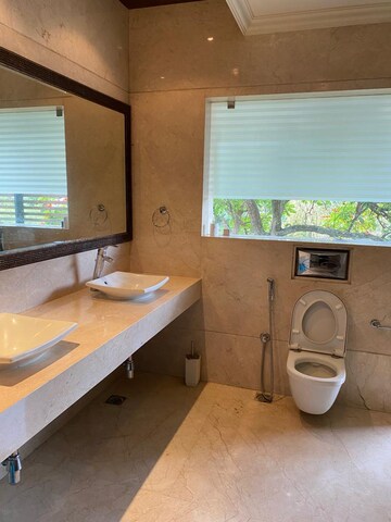 Team Area in 3 BHK Apartment at Nitesh Buckingham Gate, Lavelle Road – for Rent
