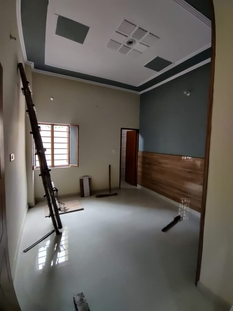 Room, gms road 4 Bedroom 131 Sq.Yd. Independent House In Gms Road Dehradun 8959639