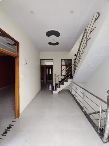 Room in 4 BHK Independent House at Gms Road – for Sale