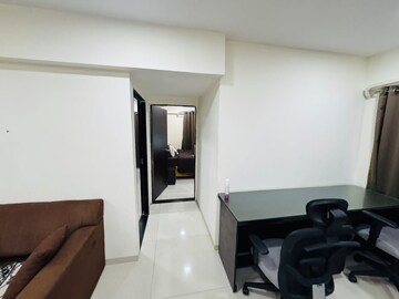 Living Room in 2 BHK Apartment at Vile Parle West – for Rent