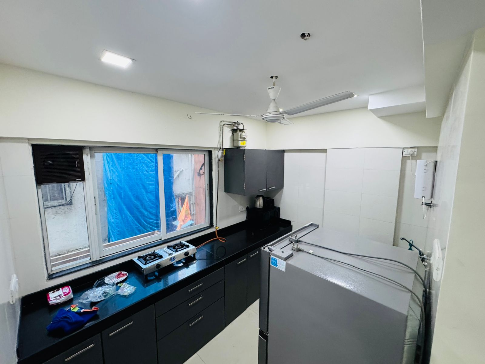 2 BHK Apartment For Rent in Vileparle West 