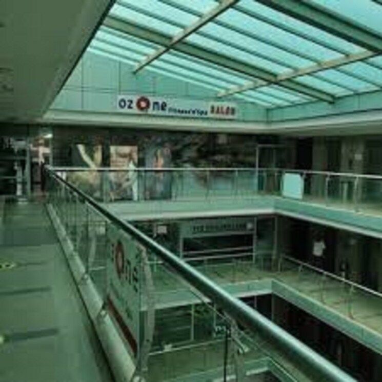 Balcony, ava-court Commercial Shop 600 Sq.Ft. In Sector 47 Gurgaon 8959637