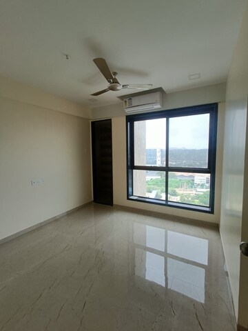 Room in 3 BHK Apartment at Sejal Kajal Apartment, Goregaon West – for Rent