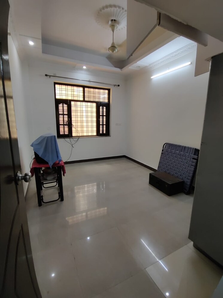 Living Room, gms road 2 Bedroom 1400 Sq.Ft. Builder Floor In Gms Road Dehradun 8959663