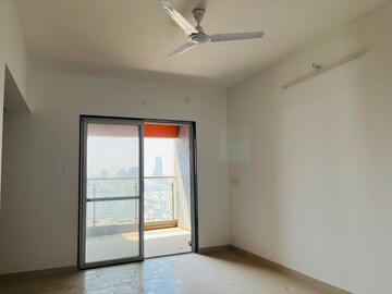 Room in 2 BHK Apartment at Venkatesh Graffiti Elan, Keshav Nagar – for Rent