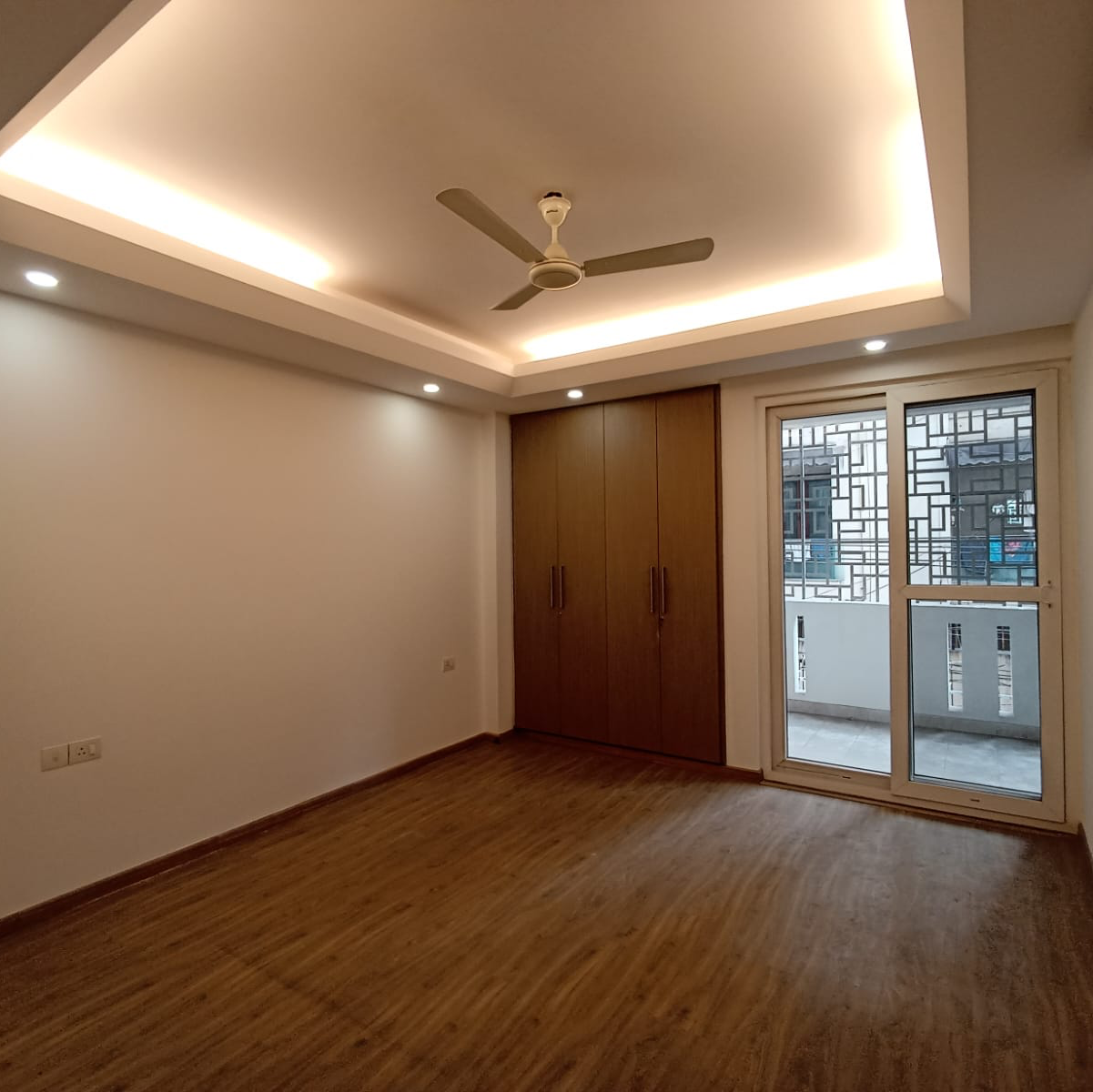 2 BHK + Servant Room Builder Floor For Rent in Greater Kailash 2