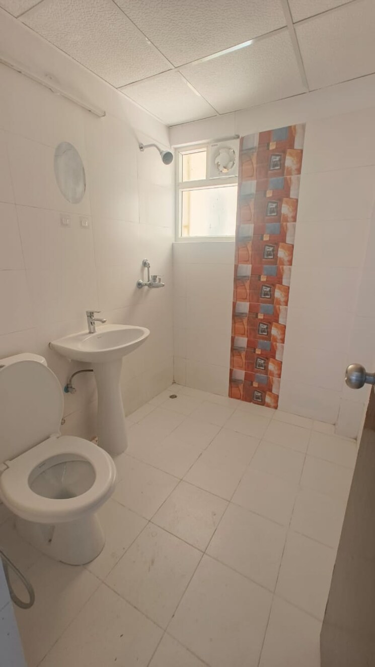 Bathroom, arihant-residency 2 Bedroom 1250 Sq.Ft. Apartment In Ahinsa Khand 2 Ghaziabad 8959681