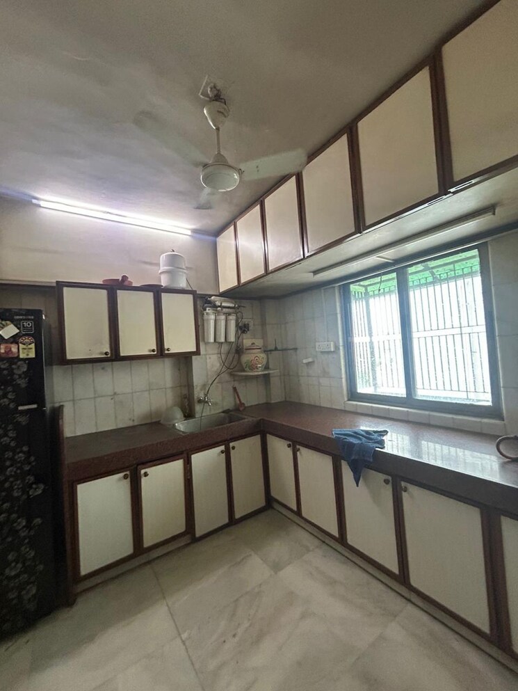 Kitchen, ambawadi 3 Bedroom 1800 Sq.Ft. Apartment In Ambawadi Ahmedabad 8959725