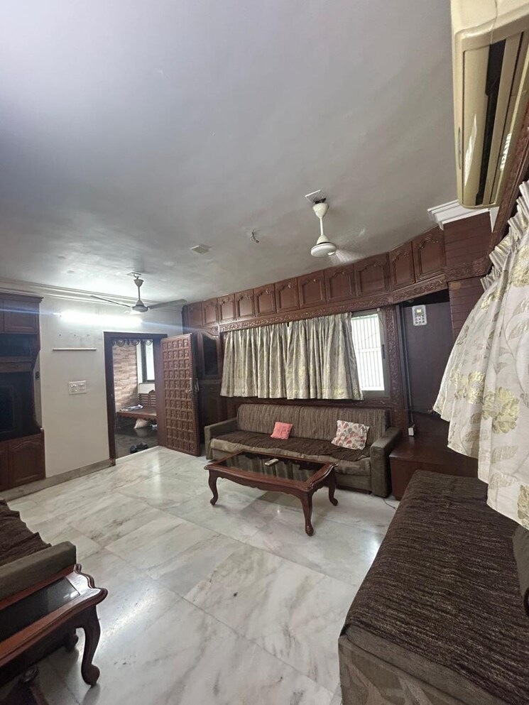 Living Room, ambawadi 3 Bedroom 1800 Sq.Ft. Apartment In Ambawadi Ahmedabad 8959725