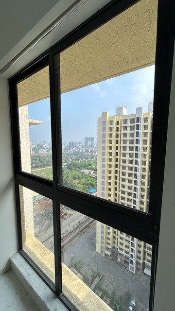 1 BHK Apartment For Sale in Runwal Gardens Phase I, Dombivli East